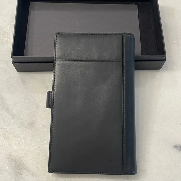 NWOT Tumi Modernist Black Leather Ultimate Travel Organizer Passport Wallet HTF - Picture 2 of 9